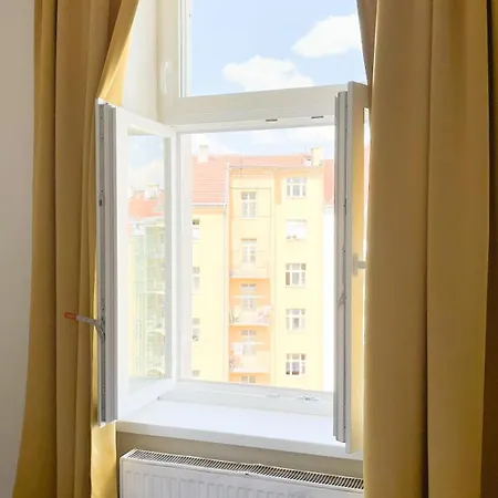 Проживание в семье Letna H2 Прага